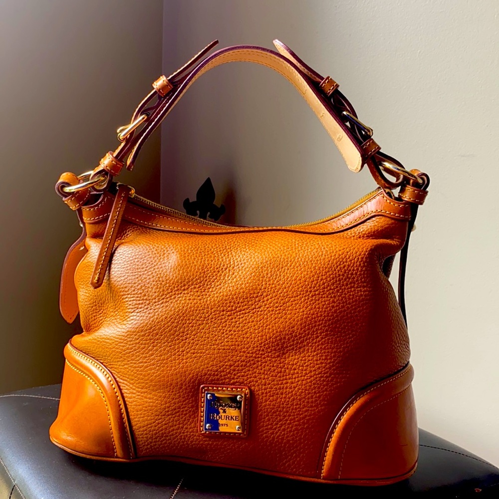 Dooney & Bourke Pebble Grain Hobo bag